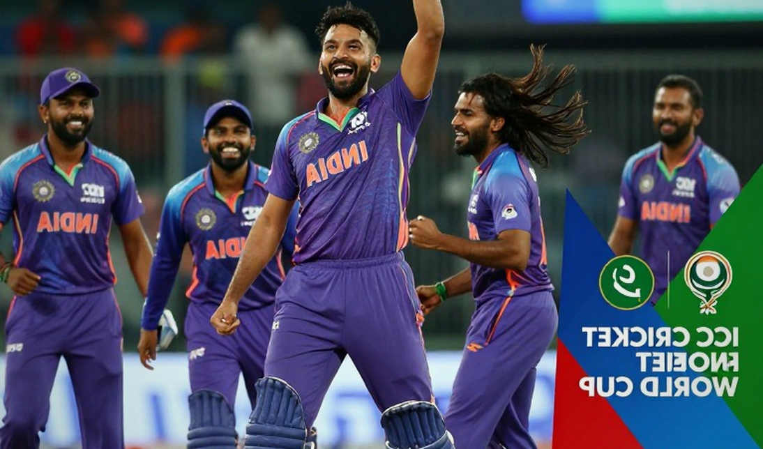 নীরব সূত্রের মর্যাদা: খালি পাতার মুখোমুখি এক ক্রিকেট কলামিস্ট নীরব সূত্রের মর্যাদা: খালি পাতার মুখোমুখি এক ক্রিকেট কলামিস্ট