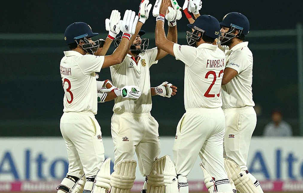 The Long Hour: Asian Cricket, Its Season and the Invisible Bill The Long Hour: Asian Cricket, Its Season and the Invisible Bill