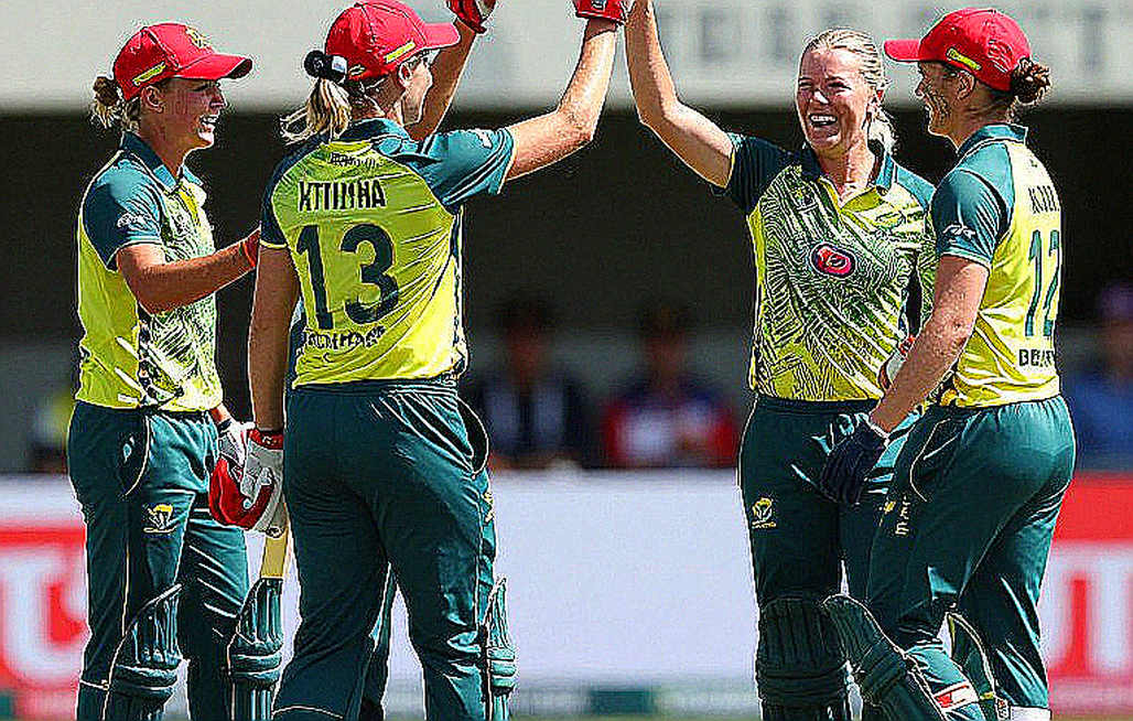 Under Faisalabad's Daytime Sun: The Quiet Architecture of Women's Cricket Under Faisalabad's Daytime Sun: The Quiet Architecture of Women's Cricket