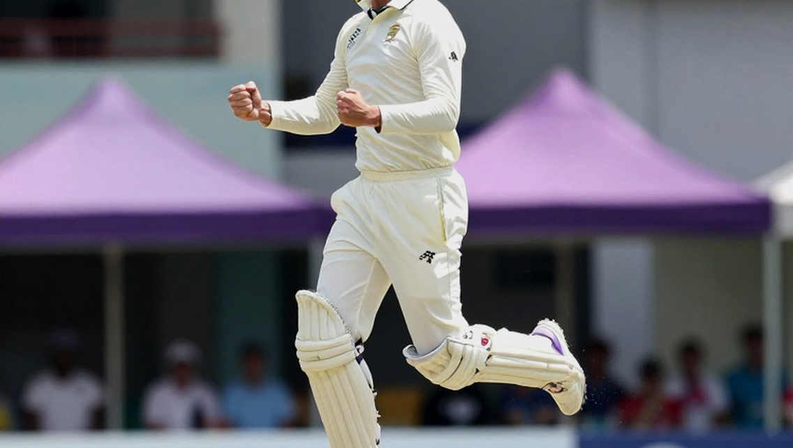 খাতায় যা ওঠে না: ক্রিকেটের ট্রান্সফার উইন্ডোতে নীরবতার দাম খাতায় যা ওঠে না: ক্রিকেটের ট্রান্সফার উইন্ডোতে নীরবতার দাম