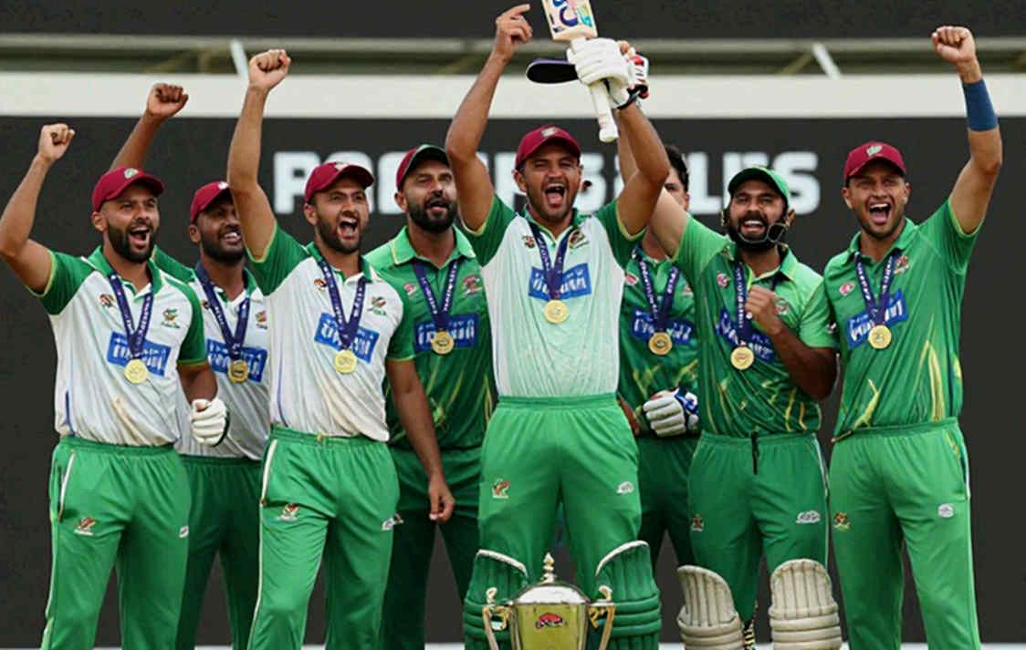 Doors Open, Tempo Shifts: The Clock of Money, Load and Men in Asian Cricket Doors Open, Tempo Shifts: The Clock of Money, Load and Men in Asian Cricket