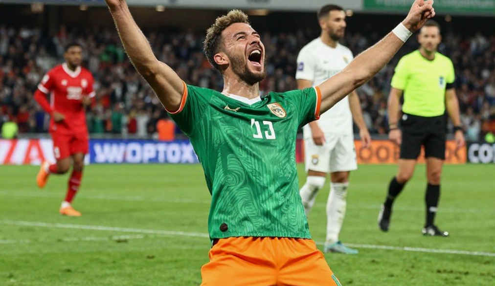Ninety-Plus-Two in Amsterdam: A Late Volley and the Unfinished Draft of a New Team