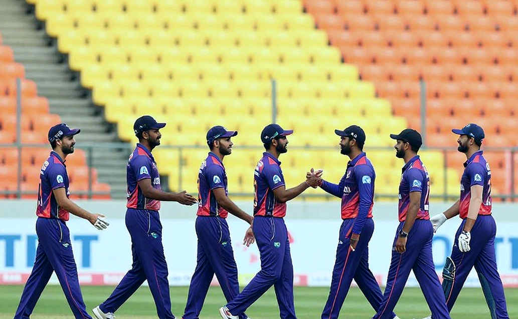 Blockchain: Cricket's Next Commercial Revolution? An Insider Dossier on Smart Contracts, Fan Tokens, and Leverage Blockchain: Cricket's Next Commercial Revolution? An Insider Dossier on Smart Contracts, Fan Tokens, and Leverage