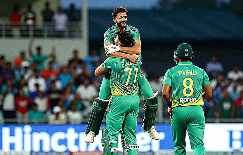 শূন্য পাতার সততা: ক্রিকেট বিশ্লেষণ যখন সৎসাহসে 'জানি না' বলে